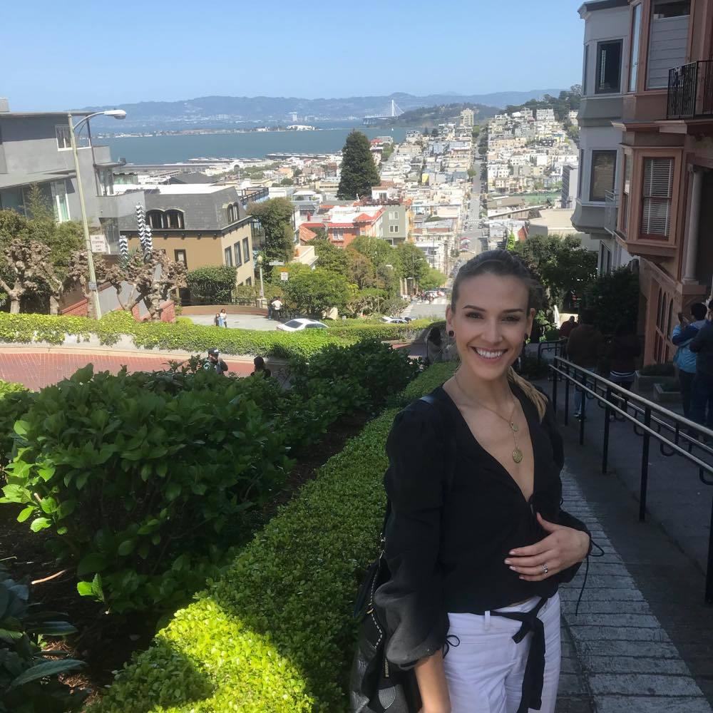 Meet your Posher, Alana